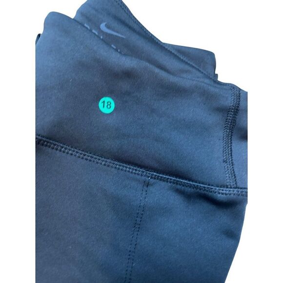 Nike Womens Dri-FIT XS Black Leggings 23" inseam - Picture 8 of 8